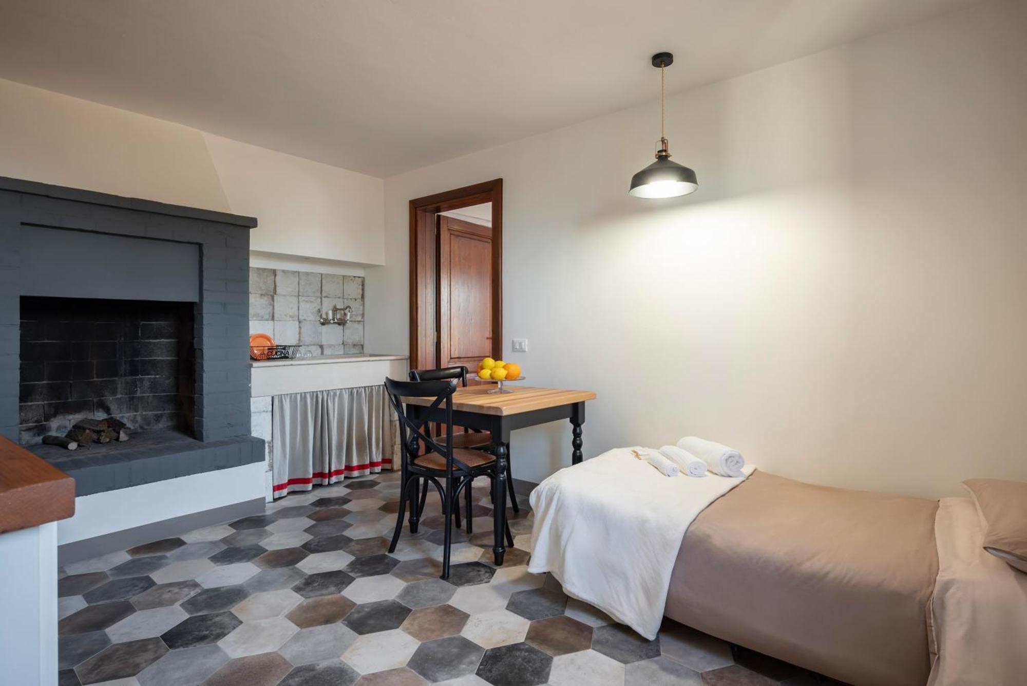 Idea Resort - Rooms&Apartments Вінчі Екстер'єр фото