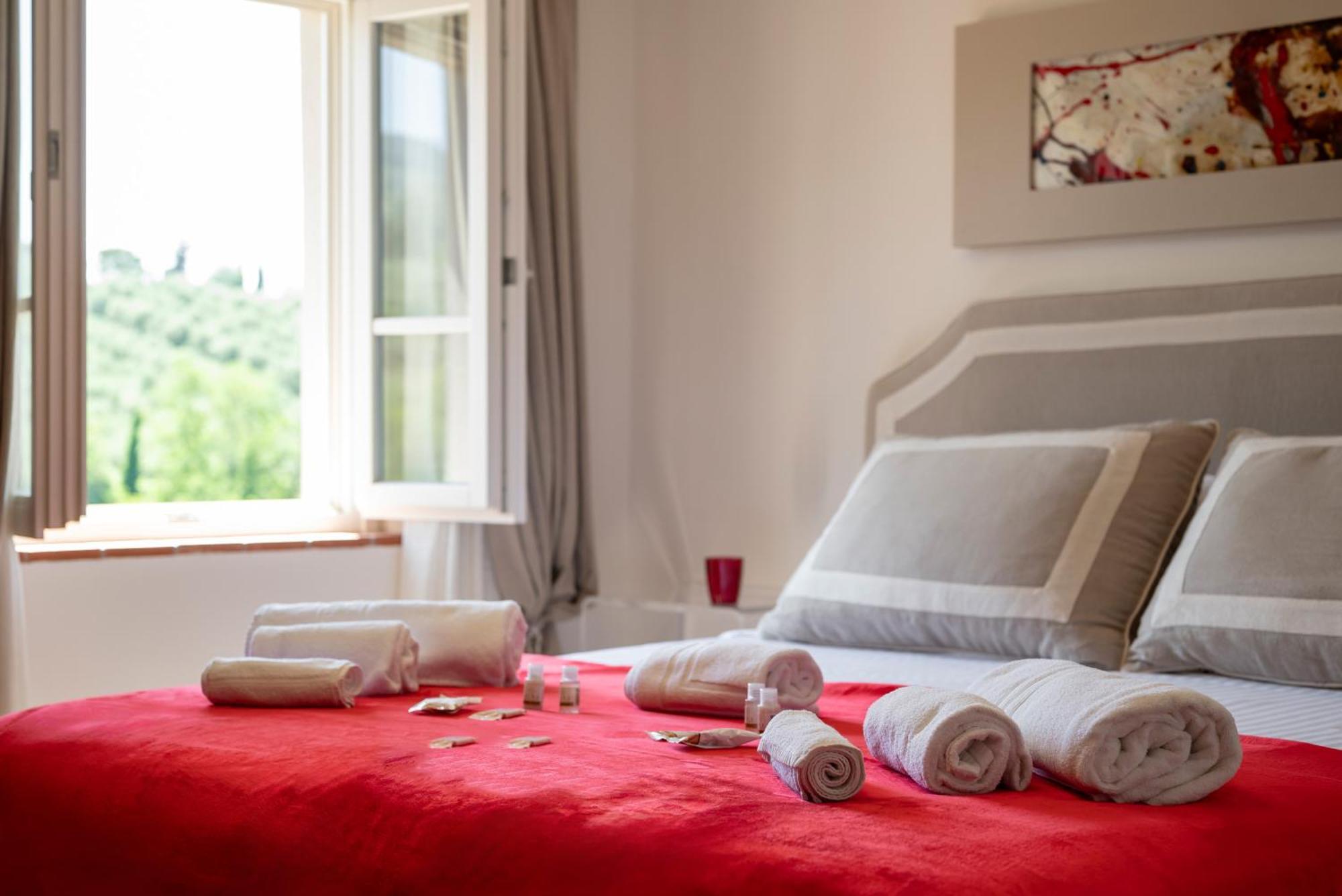 Idea Resort - Rooms&Apartments Вінчі Екстер'єр фото