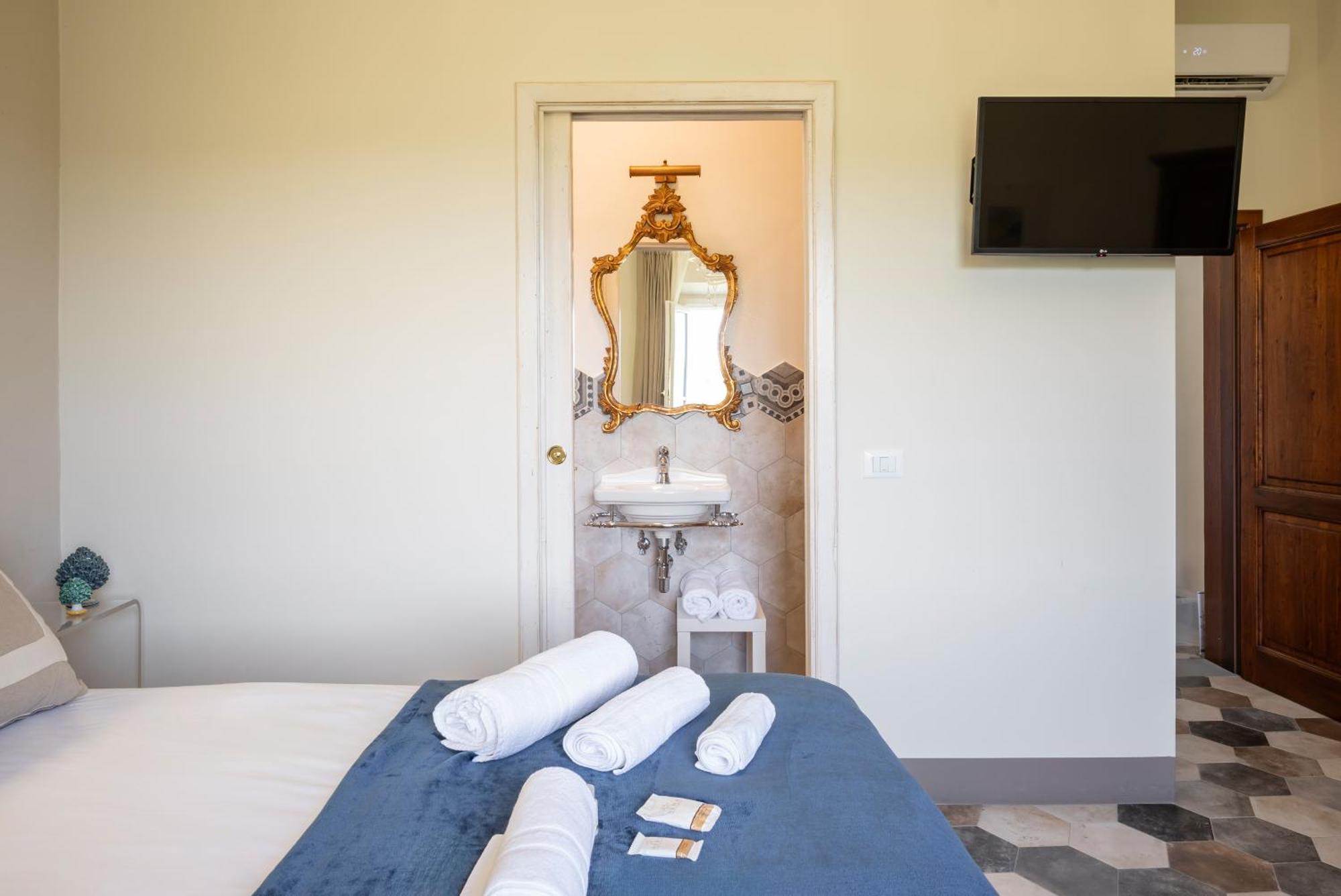 Idea Resort - Rooms&Apartments Вінчі Екстер'єр фото